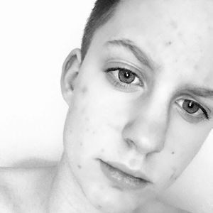 Meet your Posher, Mackenzie